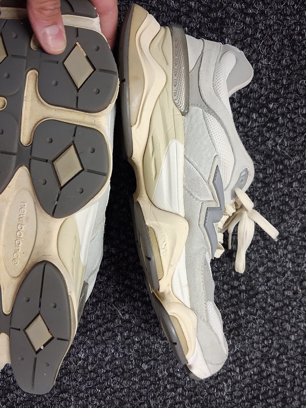 New Balance 9060 sneakers Sea Salt